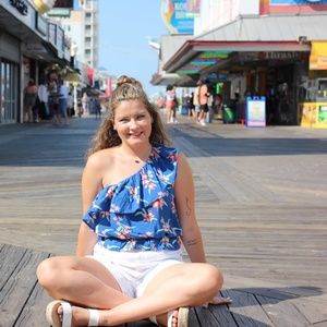 One-Shoulder Blue Floral Top